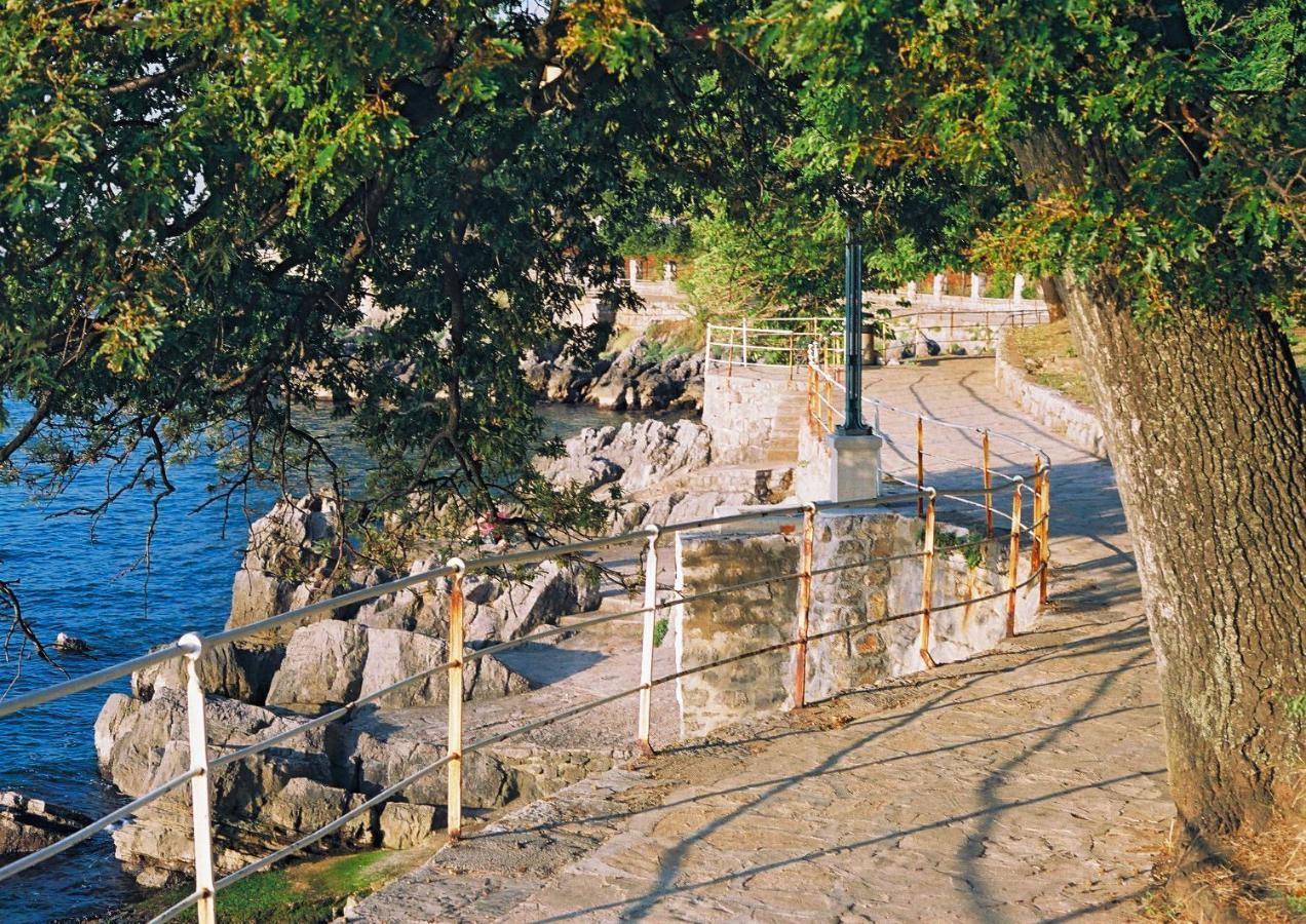 Bruk In Lovran - Kvarner Region 外观 照片